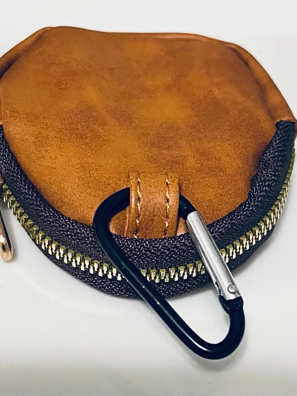 New Compact Brown Leatherette Carabiner Coin Pouch - Men Bags